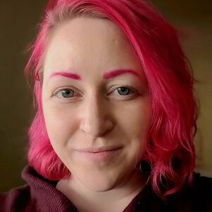 Meet your Posher, Rebecca